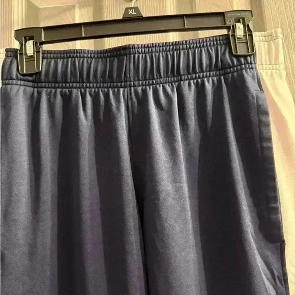 Women’s Under Armour loose knit elastic drawstring waist side pockets Size Med - Picture 7 of 9